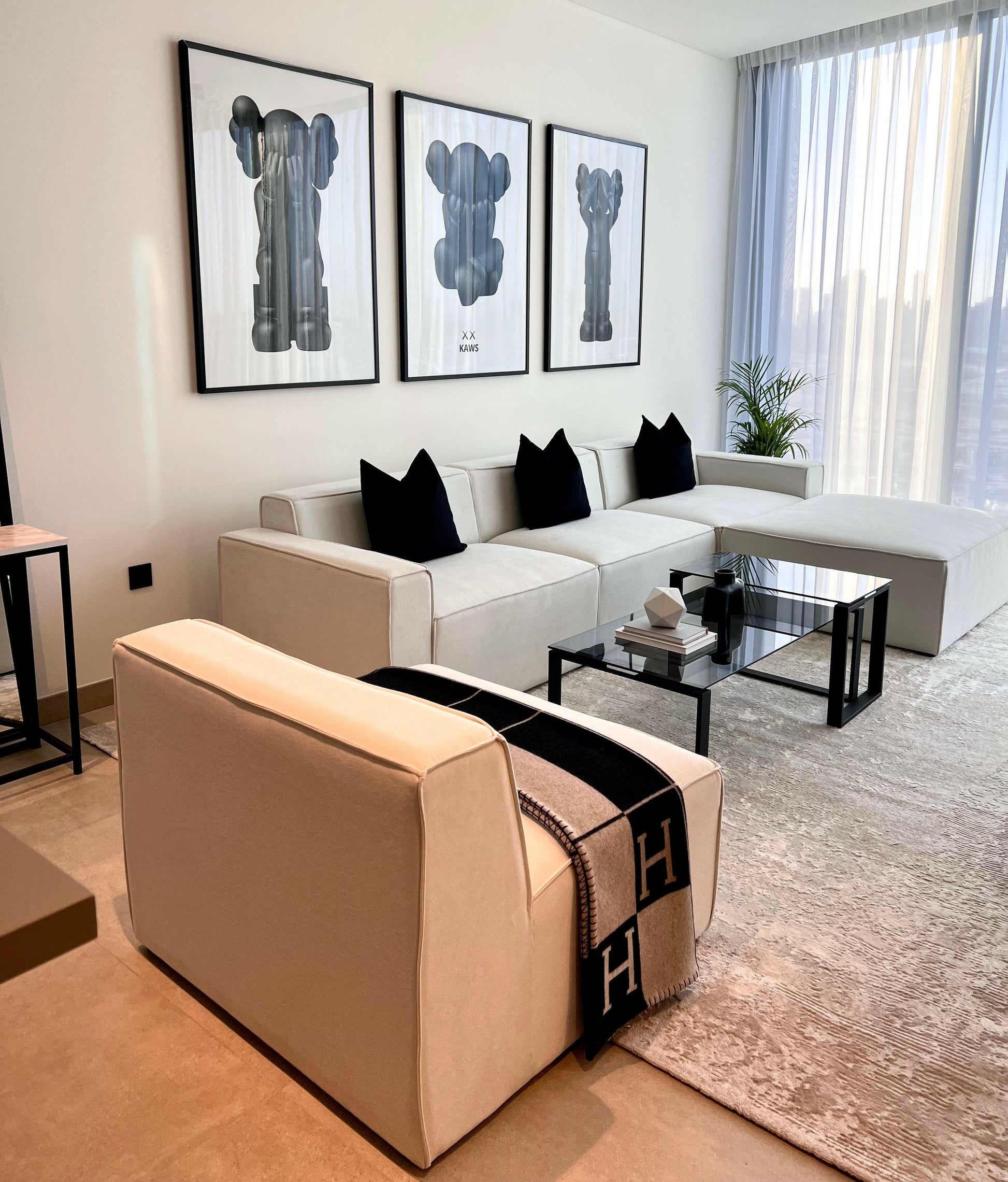 buy Mila Modular Sofa: Stylish and versatile for modern spaces dubai